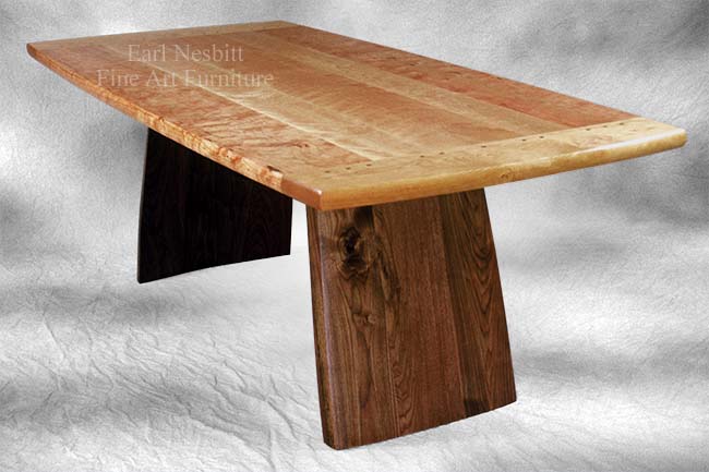 custom made cherry dining table showing front leg